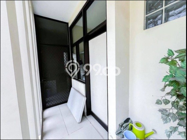 Rumah Luxury Modern Siap Huni di Taman Kopo Indah Bandung Rumah Luxury Modern Siap Huni di Taman Kopo Indah Bandung