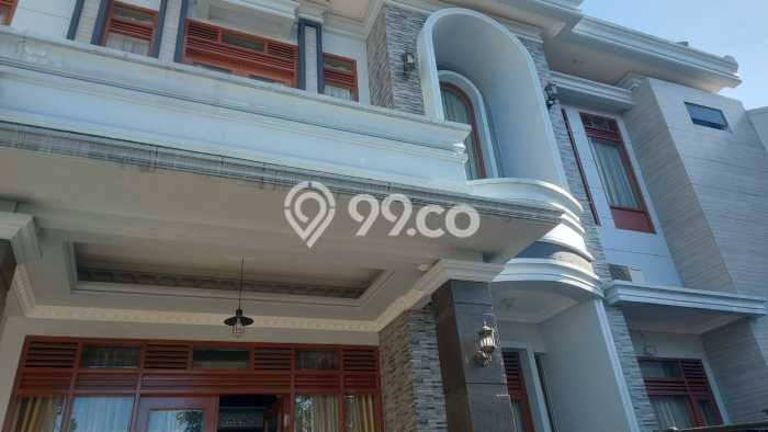 For Sale! Luxury House LT 685m2 Desain Elegan di Sarijadi For Sale! Luxury House LT 685m2 Desain Elegan di Sarijadi