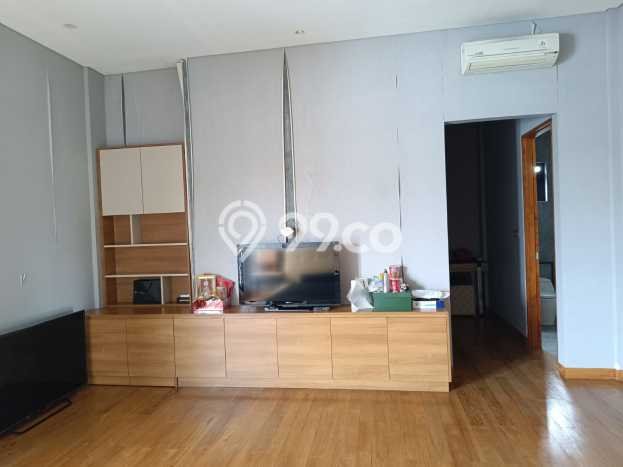 Rumah Elit Modern Tanpa Renovasi di Gatot Subroto Bandung Rumah Elit Modern Tanpa Renovasi di Gatot Subroto Bandung