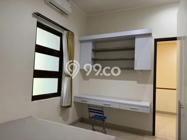 Siap Huni Hunian Elit 5 Kamar di Sukasari Dekat ke Mana Pun Siap Huni Hunian Elit 5 Kamar di Sukasari Dekat ke Mana Pun