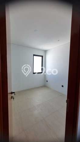 Dijual Rumah Eksklusif 3 KT di Taman Kopo Indah, Bandung Dijual Rumah Eksklusif 3 KT di Taman Kopo Indah, Bandung