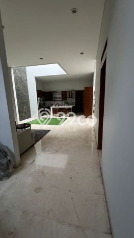 Hunian Eksklusif Dijual LT 710m2 di Batununggal, Bandung Hunian Eksklusif Dijual LT 710m2 di Batununggal, Bandung