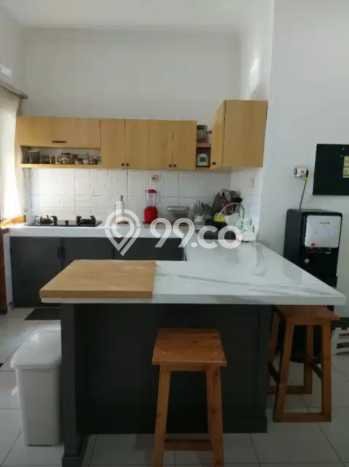 Dijual Rumah Luas Elegan Dengan View Cantik di Taman Kopo Indah, Bandung Dijual Rumah Luas Elegan Dengan View Cantik di Taman Kopo Indah, Bandung