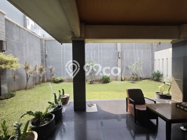 Rumah Mewah LB 510m2 Siap Pakai Desain Elegan di Mekar Wangi, Bandung Rumah Mewah LB 510m2 Siap Pakai Desain Elegan di Mekar Wangi, Bandung
