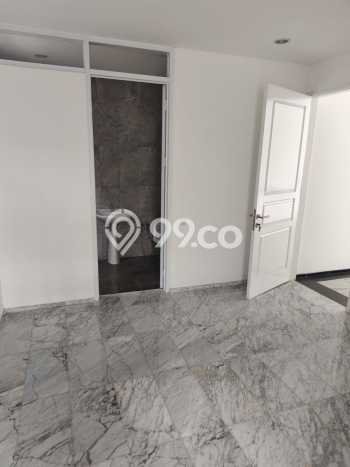 Jual Rumah Mewah Elegan Dengan View Cantik di Dago, Bandung Jual Rumah Mewah Elegan Dengan View Cantik di Dago, Bandung