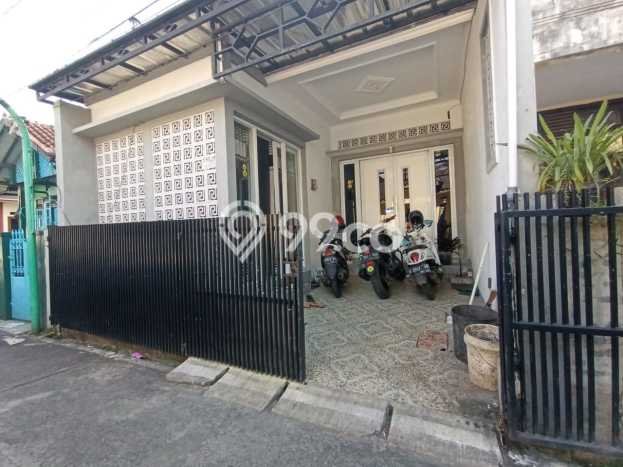 Rumah Modern Minimalis 6 Kamar Siap Huni di Antapani Rumah Modern Minimalis 6 Kamar Siap Huni di Antapani