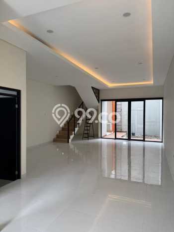 Rumah Minimalis 3 KT di Kopo Permai Bandung Unfurnished Rumah Minimalis 3 KT di Kopo Permai Bandung Unfurnished