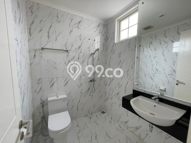 Dijual Rumah Luas Elegan Dengan View Cantik di Podomoro Park Bandung, Bandung Dijual Rumah Luas Elegan Dengan View Cantik di Podomoro Park Bandung, Bandung