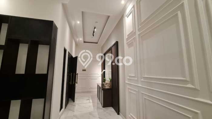 Siap Huni Rumah Mewah 5 Kamar di Cilandak Dekat ke Mana Saja Siap Huni Rumah Mewah 5 Kamar di Cilandak Dekat ke Mana Saja