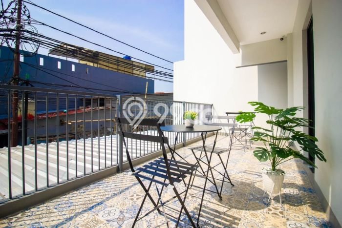 Dijual Rumah Mewah Megah Dengan View Cantik di Tomang, Jakarta Barat Dijual Rumah Mewah Megah Dengan View Cantik di Tomang, Jakarta Barat