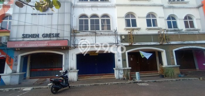 Ruko Komersial Dijual di Depok Sleman LT 83m2 & LB 192m2 Ruko Komersial Dijual di Depok Sleman LT 83m2 & LB 192m2