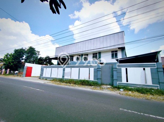 Gudang Komersial Dijual di Mlati Sleman LT 1400m2 & LB 1000m2 Gudang Komersial Dijual di Mlati Sleman LT 1400m2 & LB 1000m2