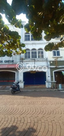 Ruko Komersial Dijual di Depok Sleman LT 83m2 & LB 192m2 Ruko Komersial Dijual di Depok Sleman LT 83m2 & LB 192m2