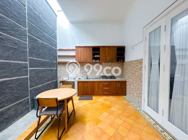 Unit Kost Dijual di Ngaglik dengan 32 Kamar Tidur & Luas Bangunan 900m2 Unit Kost Dijual di Ngaglik dengan 32 Kamar Tidur & Luas Bangunan 900m2