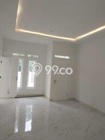 Rumah Luas Asri 3 KT Siap Huni di Buah Batu Bandung Rumah Luas Asri 3 KT Siap Huni di Buah Batu Bandung