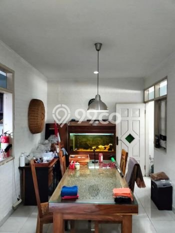 Rumah di , Bandung, LT 200m2m² Bangunan 350m2m² Rumah di , Bandung, LT 200m2m² Bangunan 350m2m²