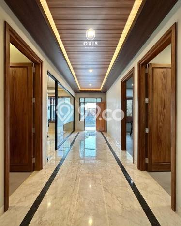 Dijual Rumah Premium dengan Fasilitas Sekitar Komplit di Kebayoran Baru, Jakarta Selatan Dijual Rumah Premium dengan Fasilitas Sekitar Komplit di Kebayoran Baru, Jakarta Selatan