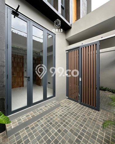 Hunian Mewah LB 280m2 Siap Huni Desain Elegan di Pondok Indah, Jakarta Selatan Hunian Mewah LB 280m2 Siap Huni Desain Elegan di Pondok Indah, Jakarta Selatan
