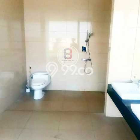 Rumah Siap Pakai area Bintaro, Tangerang Selatan, Luas 300m² LB 450m² Rumah Siap Pakai area Bintaro, Tangerang Selatan, Luas 300m² LB 450m²