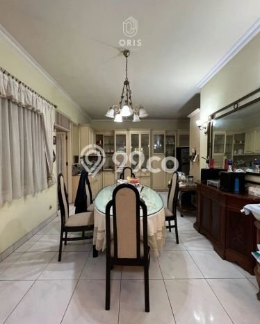 Rumah 4 Kamar Harga Terjangkau di Pejaten, Jakarta Selatan Rumah 4 Kamar Harga Terjangkau di Pejaten, Jakarta Selatan