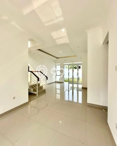 HARGA TERBAIK! Rumah Berkualitas di Cilandak, LT 176m² Bangunan 165m² HARGA TERBAIK! Rumah Berkualitas di Cilandak, LT 176m² Bangunan 165m²