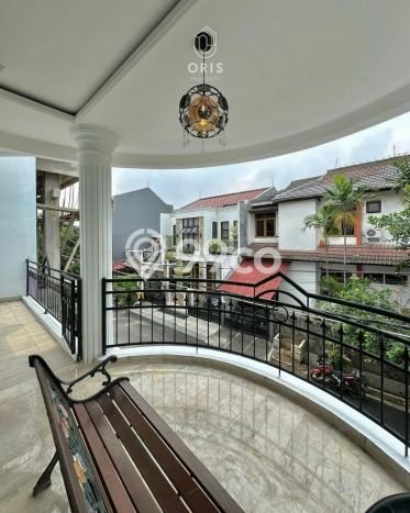 Hunian Impian Modern! Rumah Mewah area Cinere, Depok, Luas 180m² Bangunan 230m² Hunian Impian Modern! Rumah Mewah area Cinere, Depok, Luas 180m² Bangunan 230m²