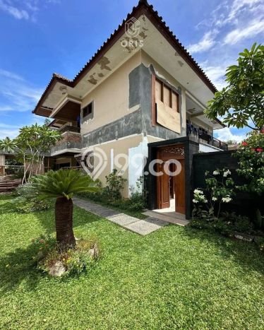 Rumah Exclusive LT 600m² / LB 450m² di Kawasan Nyaman Ampera, Jakarta Selatan Rumah Exclusive LT 600m² / LB 450m² di Kawasan Nyaman Ampera, Jakarta Selatan