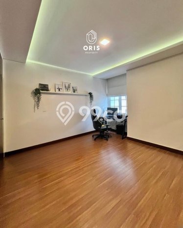 For Sale! Luxury House LT 130m2 Desain Elegan di Pejaten For Sale! Luxury House LT 130m2 Desain Elegan di Pejaten