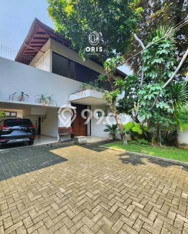 Rumah Elit Modern Siap Huni di Pejaten Jakarta Selatan Rumah Elit Modern Siap Huni di Pejaten Jakarta Selatan