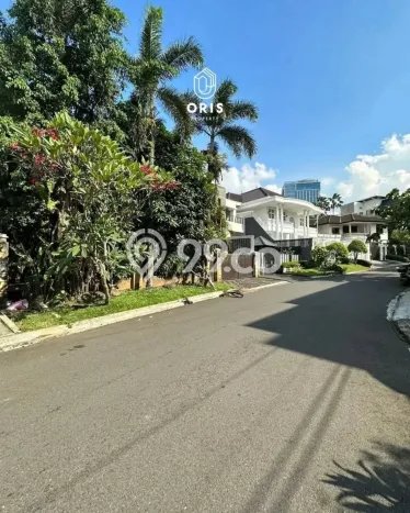 Rumah Elit Modern Tanpa Renovasi di Pondok Indah Jakarta Selatan Rumah Elit Modern Tanpa Renovasi di Pondok Indah Jakarta Selatan