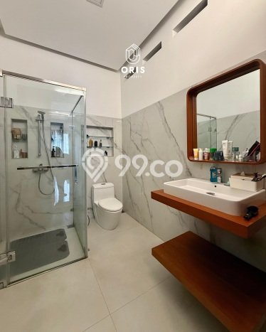 Dijual Rumah Premium dengan Fasilitas Sekitar Lengkap di Kebayoran Baru, Jakarta Selatan Dijual Rumah Premium dengan Fasilitas Sekitar Lengkap di Kebayoran Baru, Jakarta Selatan