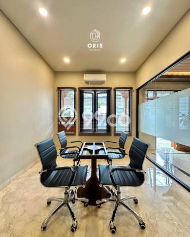 Dijual Rumah Premium dengan Fasilitas Sekitar Komplit di Kebayoran Baru, Jakarta Selatan Dijual Rumah Premium dengan Fasilitas Sekitar Komplit di Kebayoran Baru, Jakarta Selatan