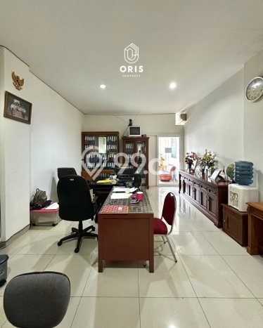 Ruko Bagus Dijual LB 216m2 Lokasi Strategis Jakarta Selatan Area Cocok untuk Bisnis Ruko Bagus Dijual LB 216m2 Lokasi Strategis Jakarta Selatan Area Cocok untuk Bisnis