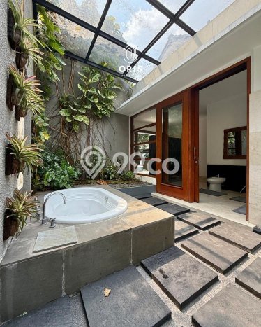 Rumah Luxury Modern Tanpa Renovasi di Cipete Jakarta Selatan Rumah Luxury Modern Tanpa Renovasi di Cipete Jakarta Selatan