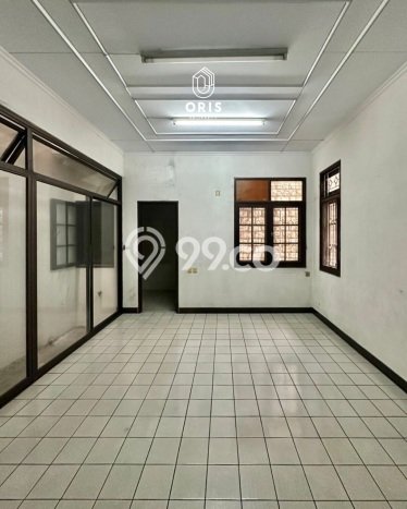 Dijual Rumah Luas Megah Dengan View Cantik di Pondok Indah, Jakarta Selatan Dijual Rumah Luas Megah Dengan View Cantik di Pondok Indah, Jakarta Selatan