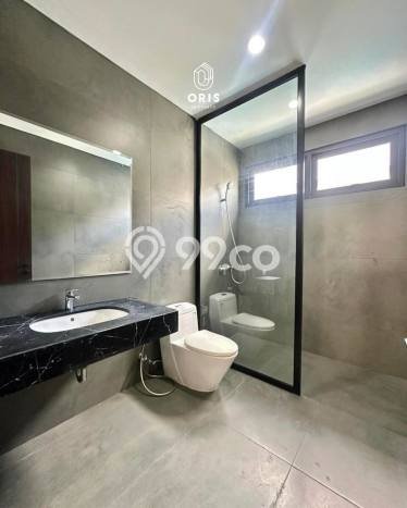 Rumah Mewah LB 200m2 Siap Pakai Desain Elegan di Tanjung Barat, Jakarta Selatan Rumah Mewah LB 200m2 Siap Pakai Desain Elegan di Tanjung Barat, Jakarta Selatan