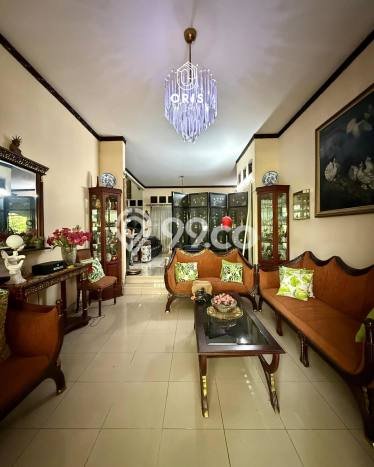 Rumah Mewah Dijual LT 312m2 di Kebayoran Baru, Jakarta Selatan Rumah Mewah Dijual LT 312m2 di Kebayoran Baru, Jakarta Selatan