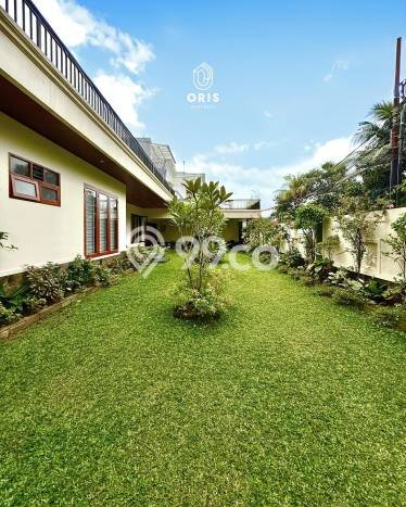Dijual Rumah Luas Elegan Dengan View Eksklusif di Lebak Bulus, Jakarta Selatan Dijual Rumah Luas Elegan Dengan View Eksklusif di Lebak Bulus, Jakarta Selatan
