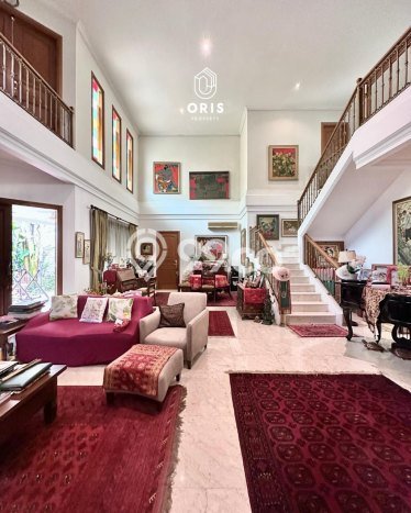 Rumah Elit LB 230m2 Siap Pakai Desain Elegan di Ampera, Jakarta Selatan Rumah Elit LB 230m2 Siap Pakai Desain Elegan di Ampera, Jakarta Selatan