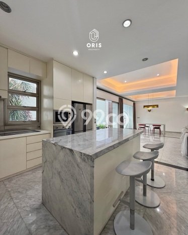 Ready to Use! Luxury House LT 407m2 Desain Elegan di Pondok Indah Ready to Use! Luxury House LT 407m2 Desain Elegan di Pondok Indah
