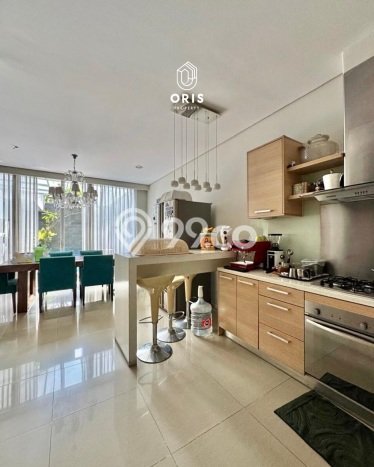 Hunian Mewah LB 500m2 Siap Huni Desain Elegan di Cipete, Jakarta Selatan Hunian Mewah LB 500m2 Siap Huni Desain Elegan di Cipete, Jakarta Selatan