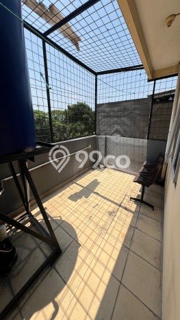 FOR SALE! Ruko di Jatinegara Jakarta Timur, LT 67m2, LB 243m2 FOR SALE! Ruko di Jatinegara Jakarta Timur, LT 67m2, LB 243m2