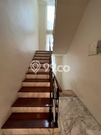 Hunian Eksklusif Siap Huni LT 189m2 di Kemayoran, Jakarta Pusat Hunian Eksklusif Siap Huni LT 189m2 di Kemayoran, Jakarta Pusat