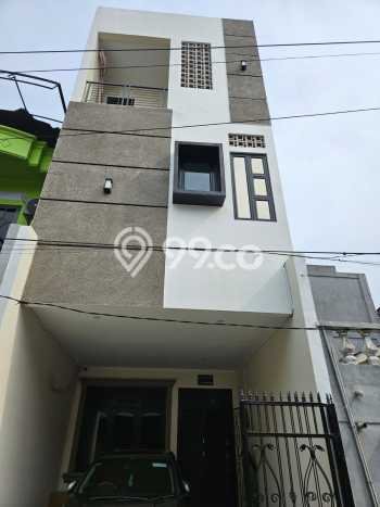 Jual Rumah Favorit Siap Huni LB 140m2 di Kelapa Gading, Jakarta Utara Jual Rumah Favorit Siap Huni LB 140m2 di Kelapa Gading, Jakarta Utara