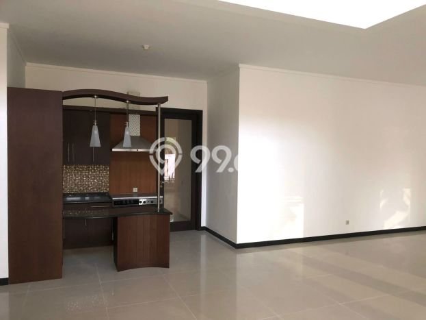 Rumah Elit Modern Siap Huni di Citraland Citra Raya Surabaya Rumah Elit Modern Siap Huni di Citraland Citra Raya Surabaya