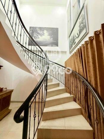 Jual Rumah Mewah Megah Dengan View Eksklusif di Taman Galaxy, Bekasi Jual Rumah Mewah Megah Dengan View Eksklusif di Taman Galaxy, Bekasi