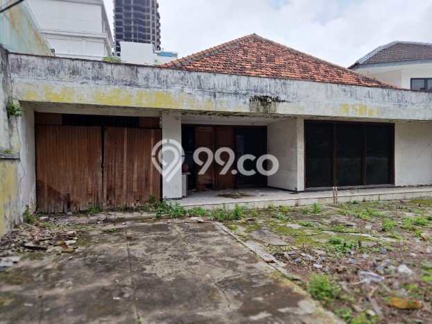 Siap Huni Rumah Mewah 6 Kamar di Menteng Dekat ke Mana Saja Siap Huni Rumah Mewah 6 Kamar di Menteng Dekat ke Mana Saja