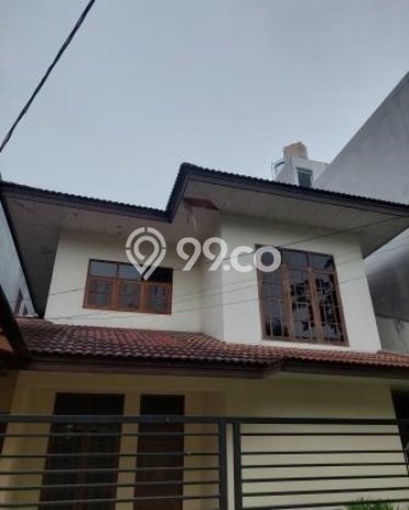 Rumah Luxury Modern Siap Huni di Mega Kuningan Jakarta Selatan Rumah Luxury Modern Siap Huni di Mega Kuningan Jakarta Selatan