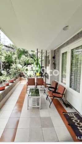 Siap Huni Rumah Mewah 6 Kamar di Menteng Dekat ke Mana Saja Siap Huni Rumah Mewah 6 Kamar di Menteng Dekat ke Mana Saja