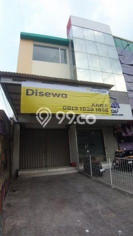Ruko untuk disewa di Tebet punya LT 100m2 & LB 300m2 harga sewa kompetitif Ruko untuk disewa di Tebet punya LT 100m2 & LB 300m2 harga sewa kompetitif